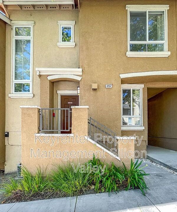 1st image of 3157 Regency Ave #612