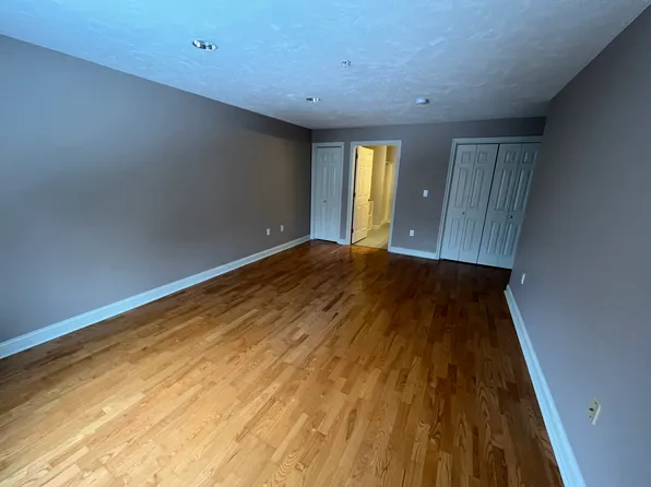 1 Sterling Hill Ln, Exeter, NH 03833