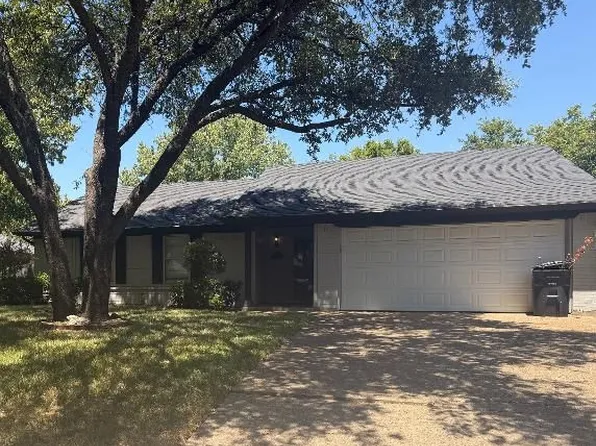 1506 Westhill Ter, Cleburne, TX 76033