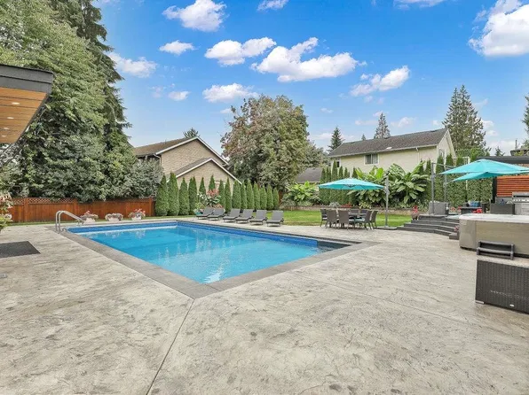 4930 196th St, Langley, BC V3A 1A3