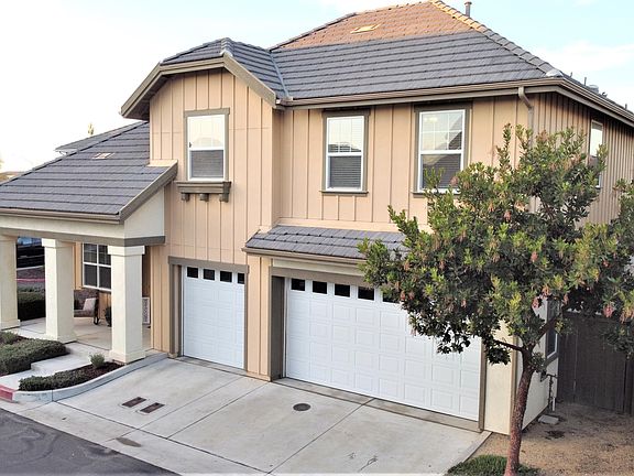 2nd image of 1351 Dolcetto Ln