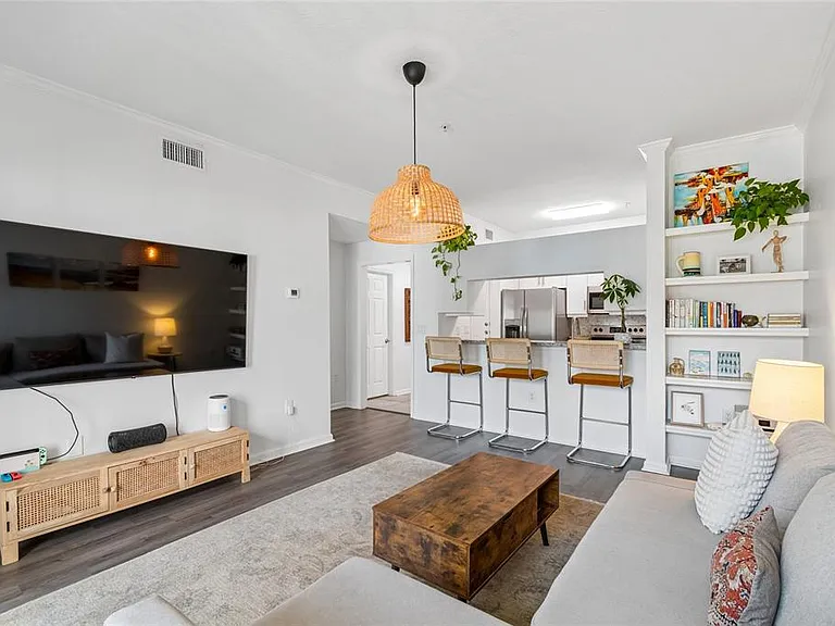 800 S Dakota Ave #237 — Photo 12