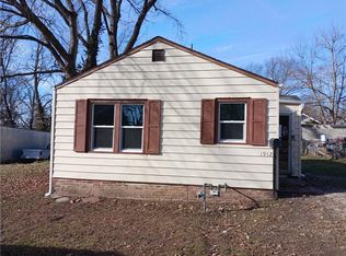 1912 S Willow Ave, Independence, MO 64052