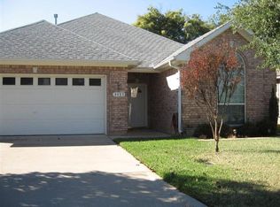 3437 Iberville Dr, Tyler, TX 75701