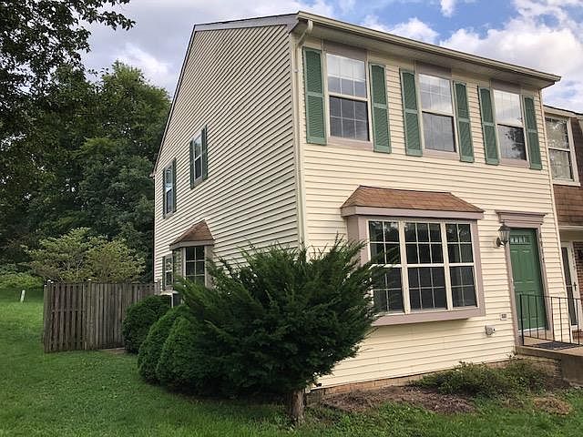 1st image of 6917 Hovingham Ct