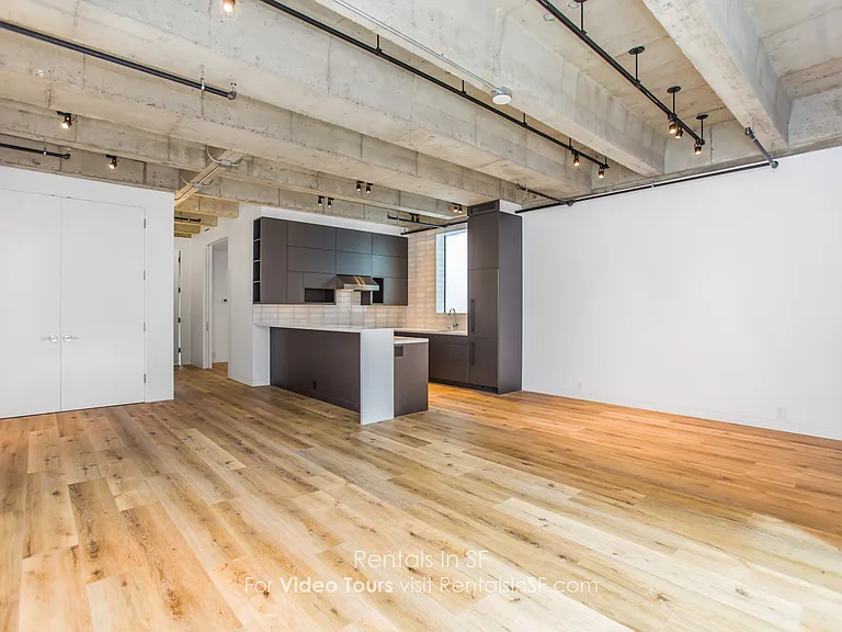 2232 1/2 Webster St — Photo 3