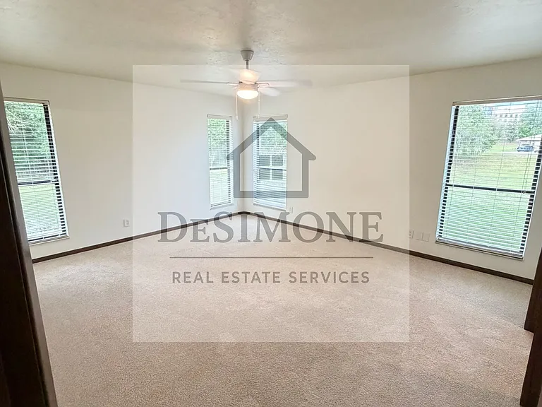 4530 SW 46th St — Photo 14