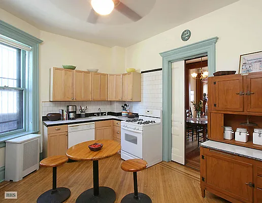 Sold by Brown Harris Stevens | media 17