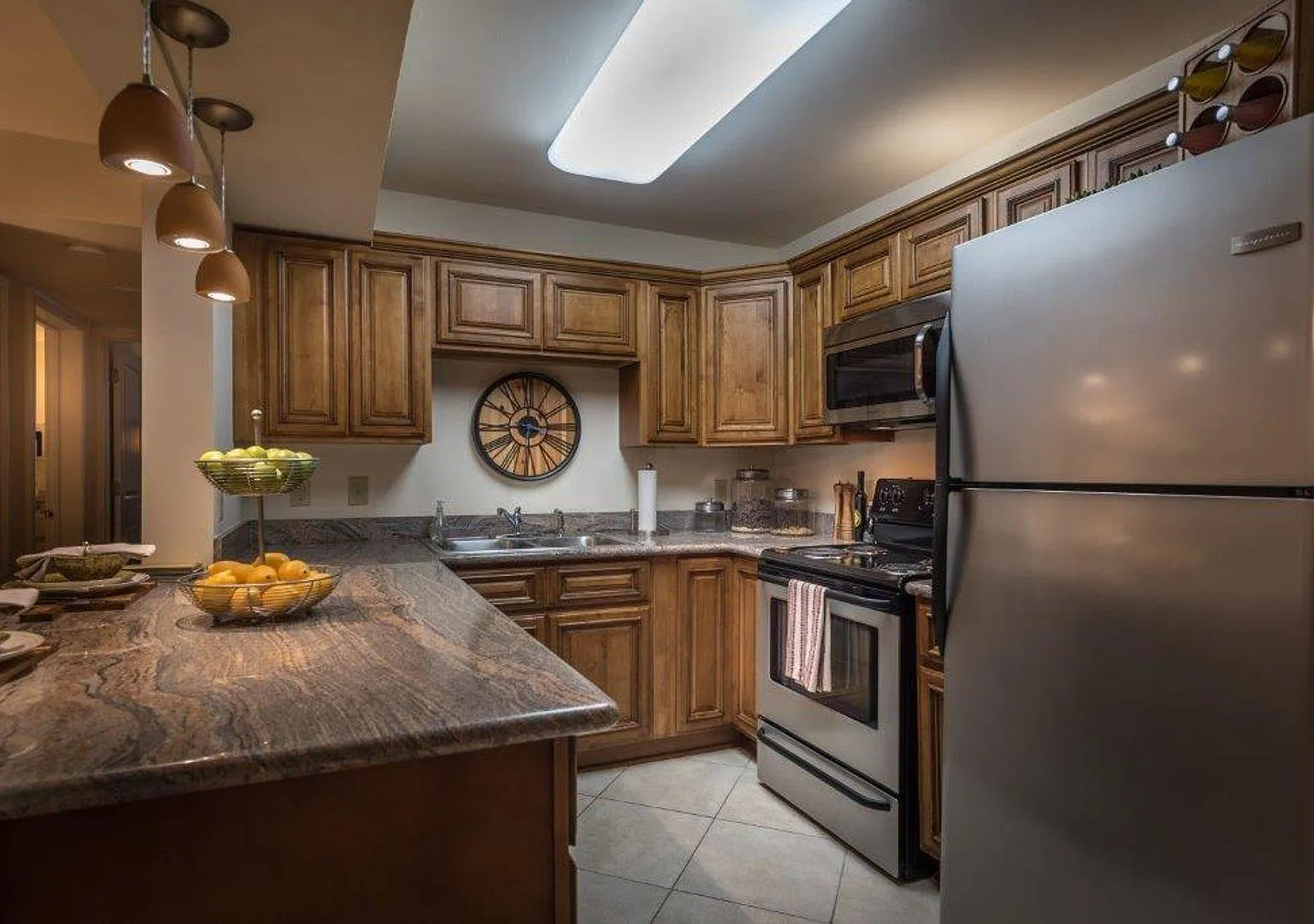 Regency at Metairie — Photo 1