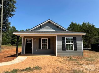 5856 Oakridge Rd, Clover, SC 29710