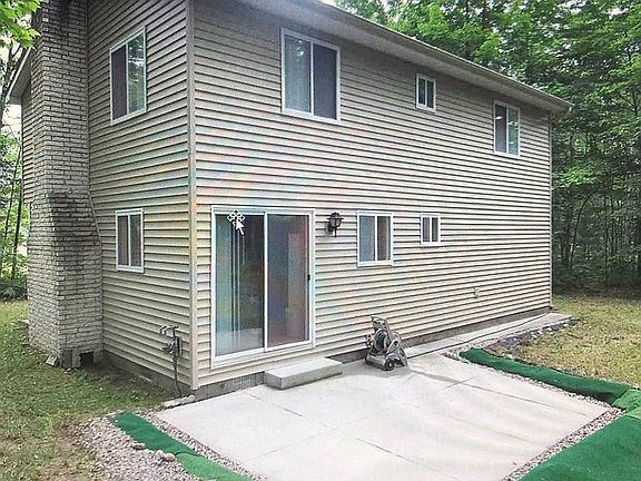 Patio 16 x 12 concrete 