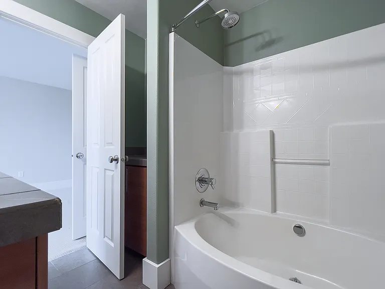 730 NW 118th Ave #101 — Photo 15