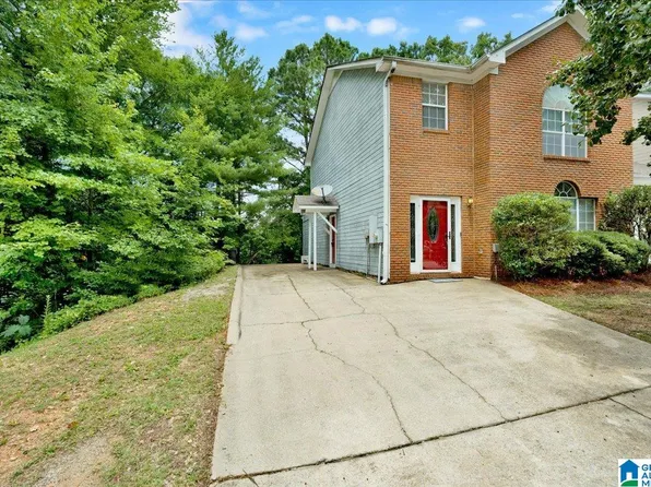 101 Windsor Ridge Dr, Pelham, AL 35124