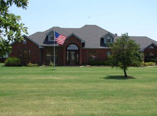 12700 SW 58th St, Mustang, OK 73064