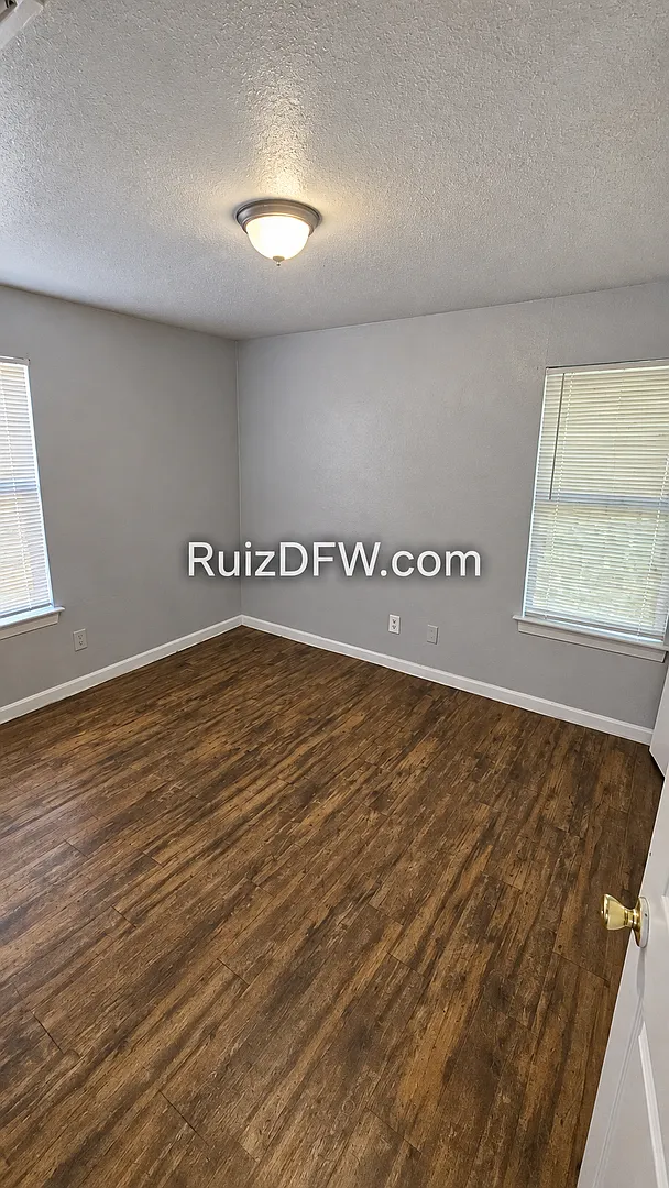 3601 - 03 W Ripy Ct — Photo 4