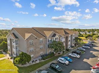 645 Condo Club Dr UNIT 310, Wilmington, NC 28412