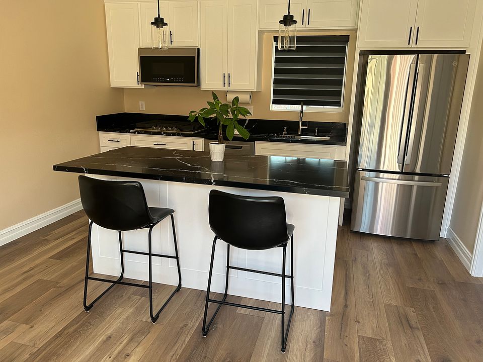 1st image of 1220 W 64th St #1222