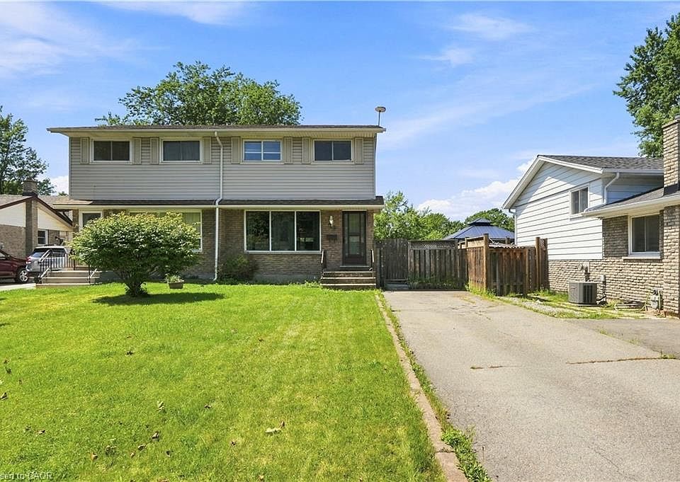 1st image of 20 Nottingham Ct