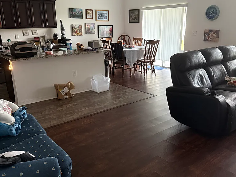 524 Blue Water Ct — Photo 9