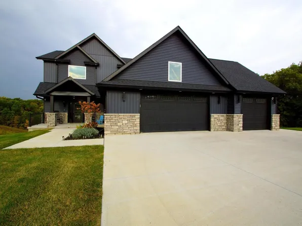 10703 52nd Street Ct W, Milan, IL 61264