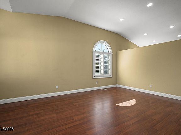 4th image of 3685 Bozeman Dr