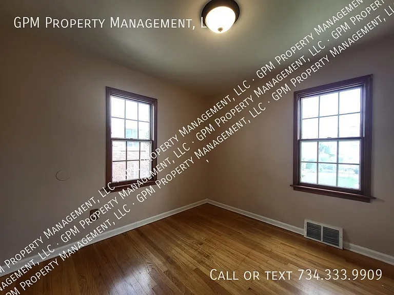 15120 Keppen Ave — Photo 10