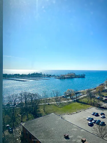 2285 Lake Shore Blvd W Photo 1 2285 Lake Shore Blvd W Photo 1