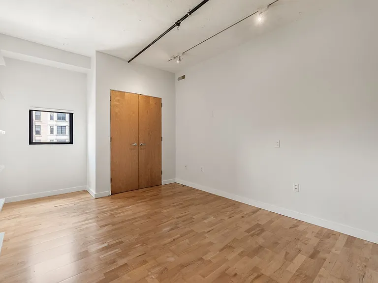 1125 11th St NW #503 — Photo 16