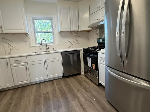 249-251 Main St, Toms River, NJ 08753