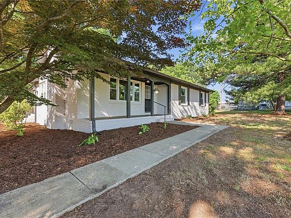 3rd image of 310 Houston Rd