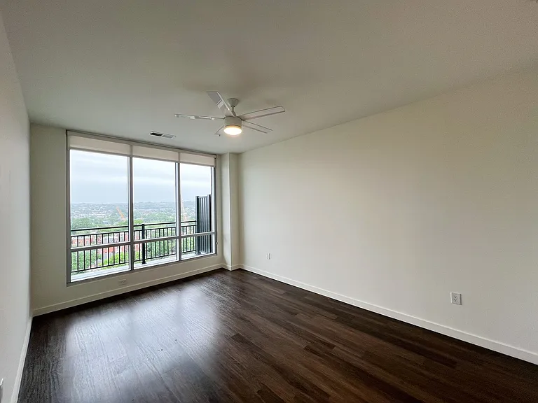 103 E 3rd St. - The Hayden — Photo 42