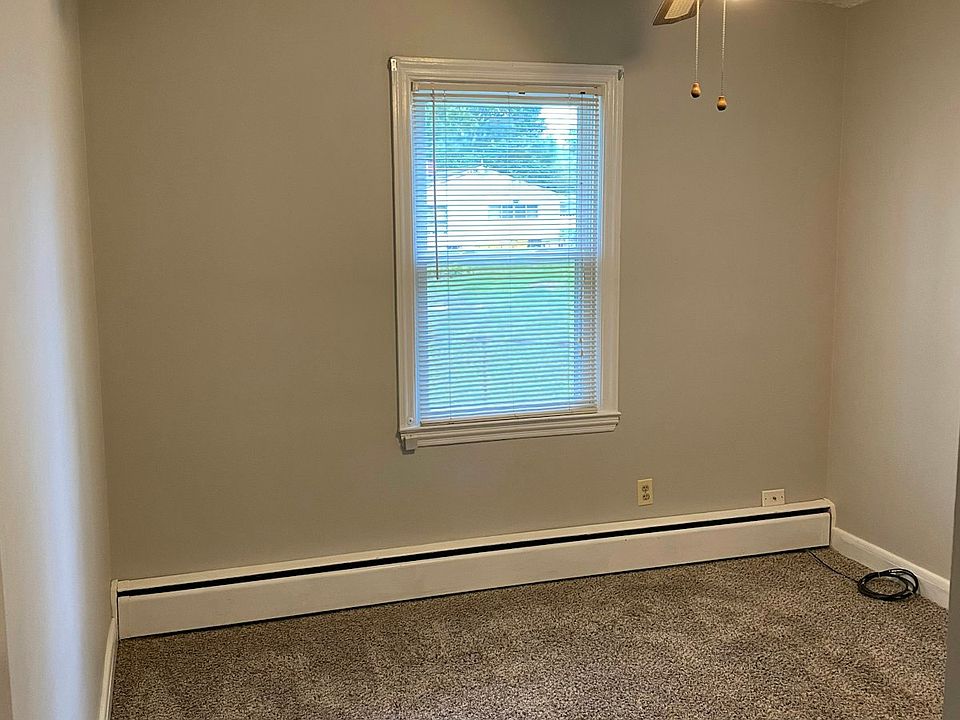 Large Bedroom #2