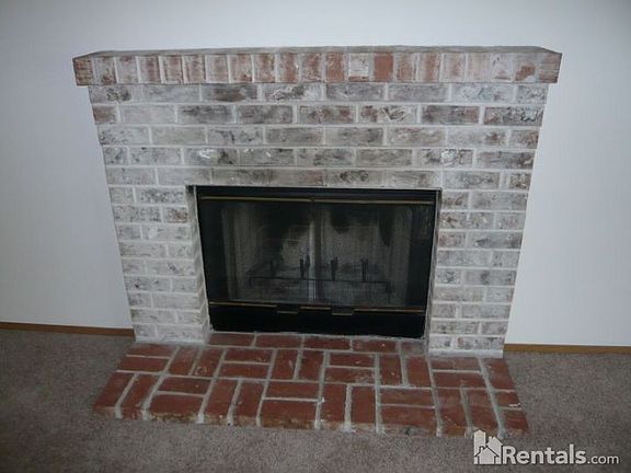 4th image of 1212 S 80th St