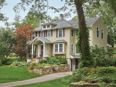 48 Wilde Rd, Newton, MA, 02468