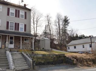 1964 Cedar Top Rd, Reading, PA 19607