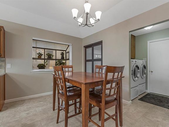 3rd image of 3926 Firethorn Dr