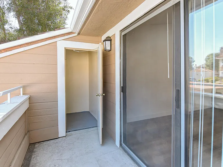 Shadowridge Park Apartments — Photo 25