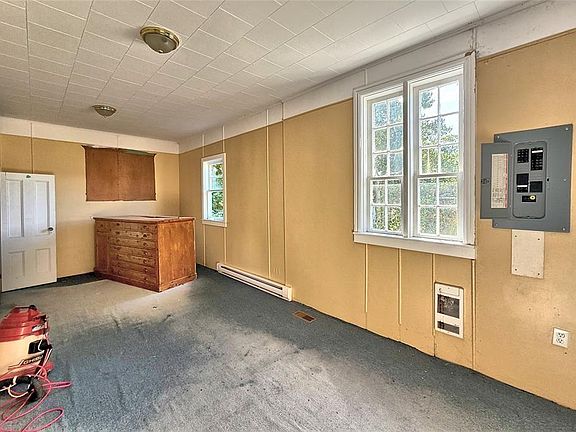 9th image of this home