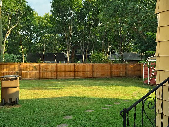 Huge backyard, create oasis