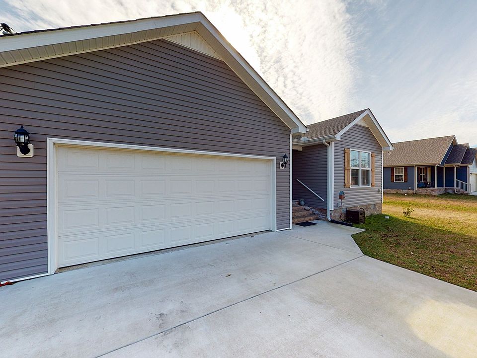 215 Amelia Dr Manchester TN Zillow