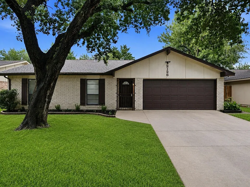 2126 Quail Valley East Dr