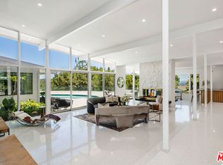 3008 Paulcrest Dr, Los Angeles, CA 90046