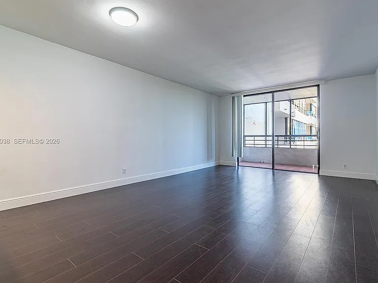 500 Three Islands Blvd #222 — Photo 6