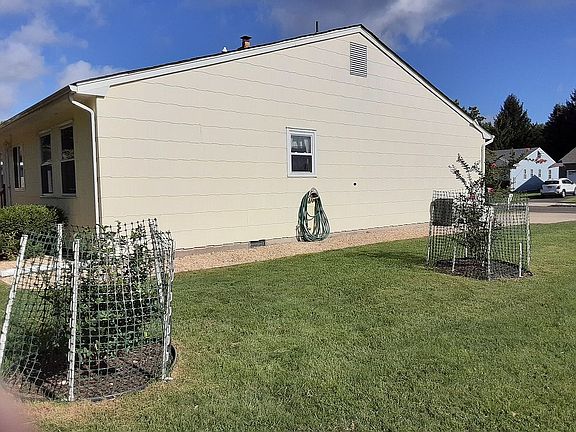 5th image of 41 Whitmore Dr