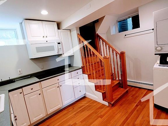 19 Abbottsford Rd. Brookline Unit Photo 9