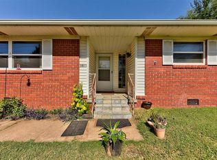 1013 Clover Ln, Oklahoma City, OK 73131