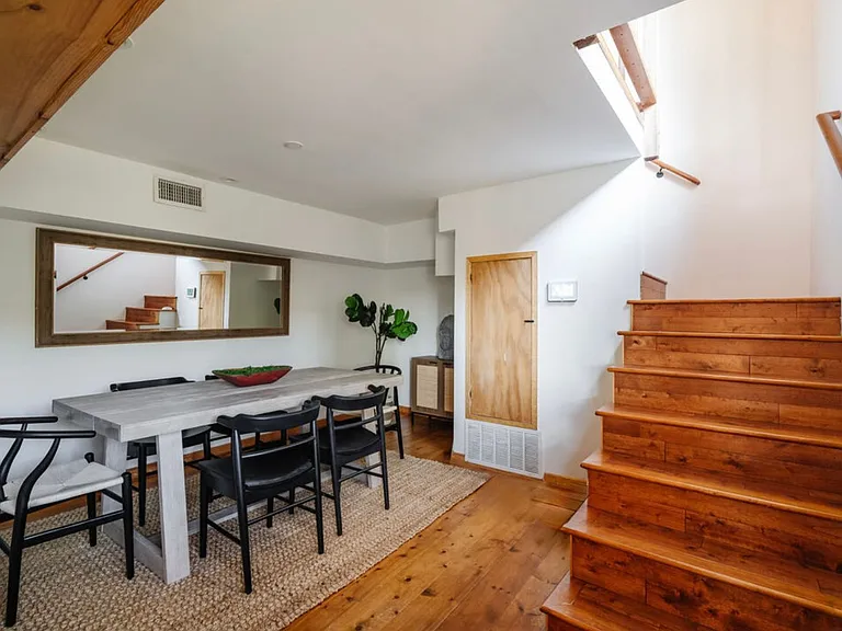 517 Canon View Trl — Photo 11