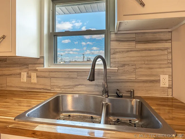2150 S 80th East Ave — Photo 18