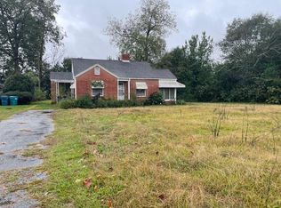 725 Borum St, Unadilla, GA 31091