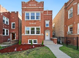 4825 W George St, Chicago, IL 60641